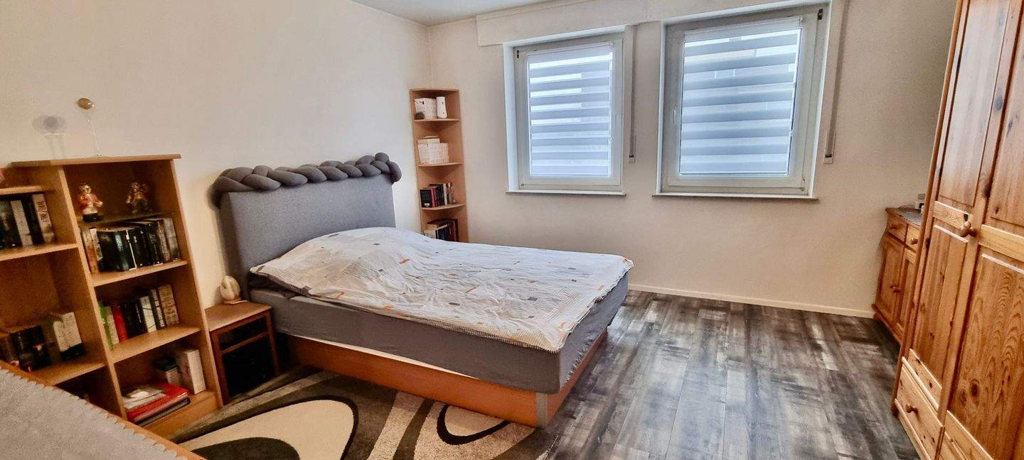 Hochwertig renovierte 3-Raum Wohnung auf der Sonnenseite und mit Stellplatz – Hamm – Vorschaubild 2