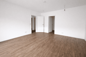 antaris Immobilien GmbH **Großzügige 3-Raum-Wohnung mit Balkon und Bad** – 99085 Erfurt – Vorschaubild 3