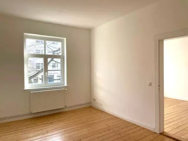 Hochwertig renovierte Altbauwohnung mit Balkon – Braunschweig – Vorschaubild 4