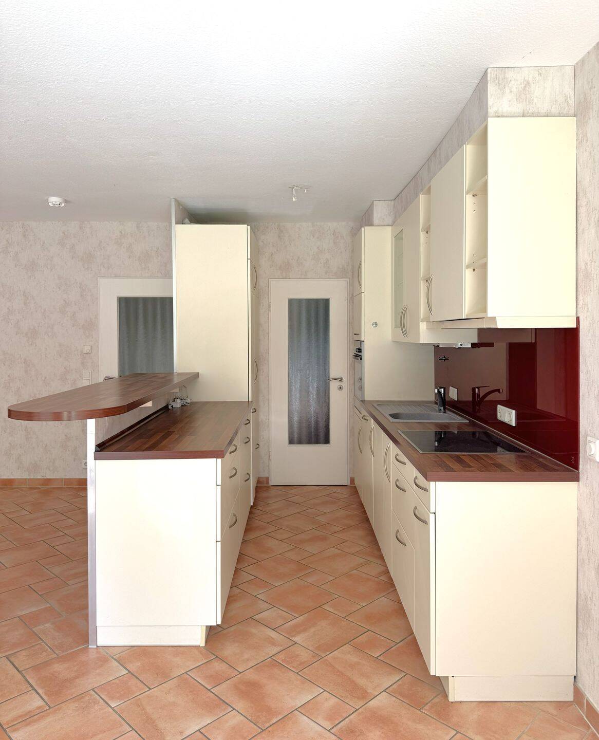 Großzügige 2-Zimmer-Wohnung mit Kamin, Süd-Loggia und Gartenzugang – Hamburg – Vorschaubild 7