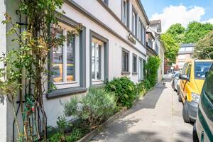Denkmalgeschütztes Mehrfamilienhaus mit 4 Wohneinheiten in Hamburg-Bergedorf – 21029 Hamburg – Vorschaubild 2