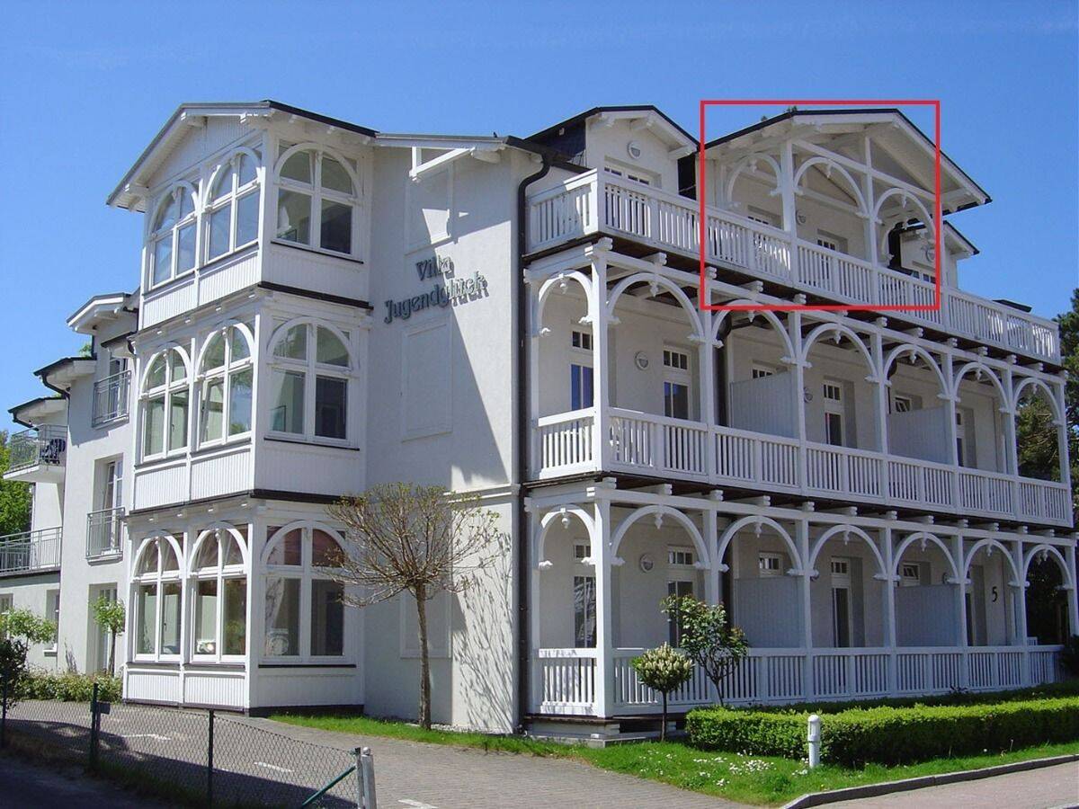 "Ein kleines Glück am Meer" 1 Zi.-Appartement in der Villa Jugendglück im Ostseebad Binz - by Rujana