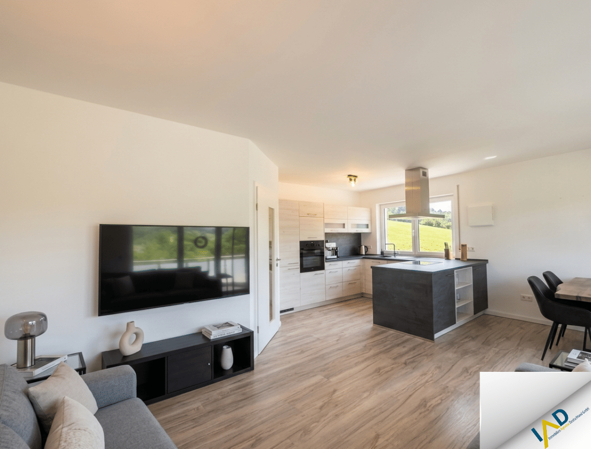 Neubau 2020: Helle 3-Zimmer-Wohnung mit unverbaubarem Ausblick in Großprüfening – Regensburg – Vorschaubild 3