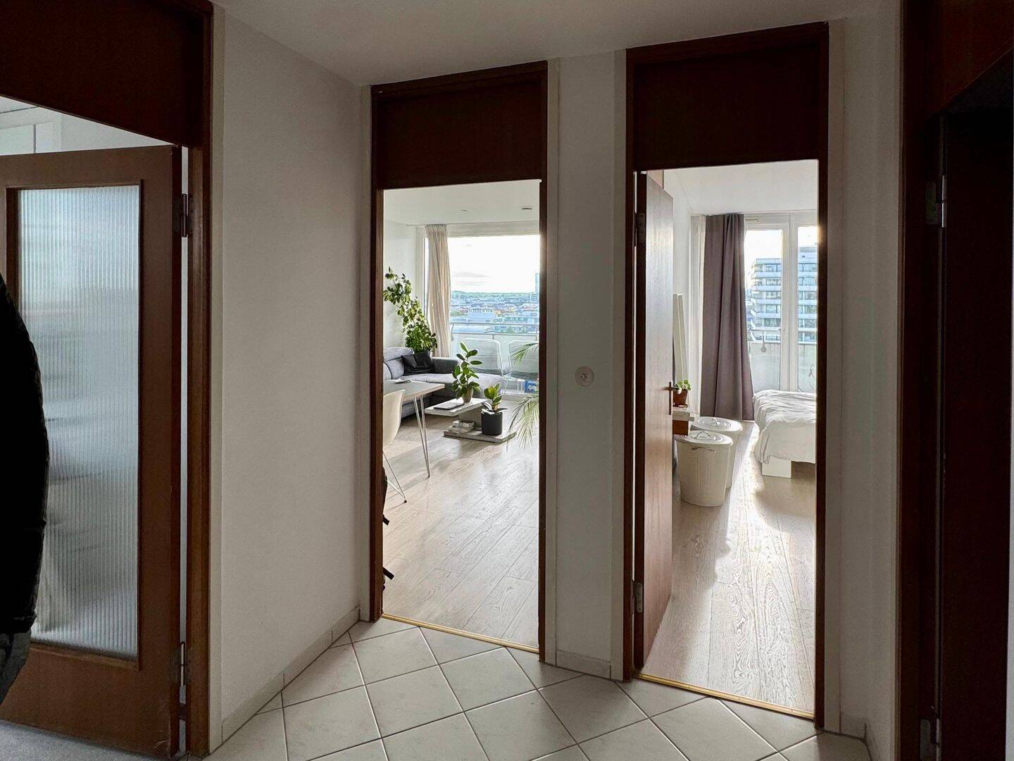 Helle 2-Zimmer Wohnung mit großem Balkon in Schwabing-West zur befristeten Untervermietung – München – Vorschaubild 4