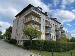 * Apartment mit direktem Weg zur Elbe, Neubau mit Tiefgarage und Lift *
