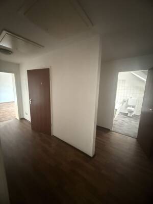 Bezugsfertige Wohnung - Einfach Möbel rein und Füße hoch! – 47166 Duisburg – Vorschaubild 3