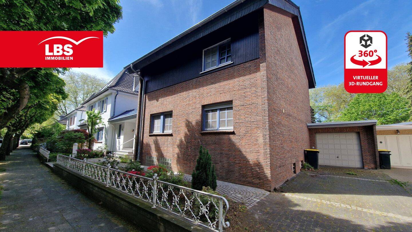 Großes Einfamilienhaus mit Garage in ruhiger aber zentraler Lage