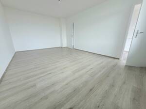 3-Zimmer-Wohnung mit Balkon, frisch renoviert! – 45279 Essen – Vorschaubild 8