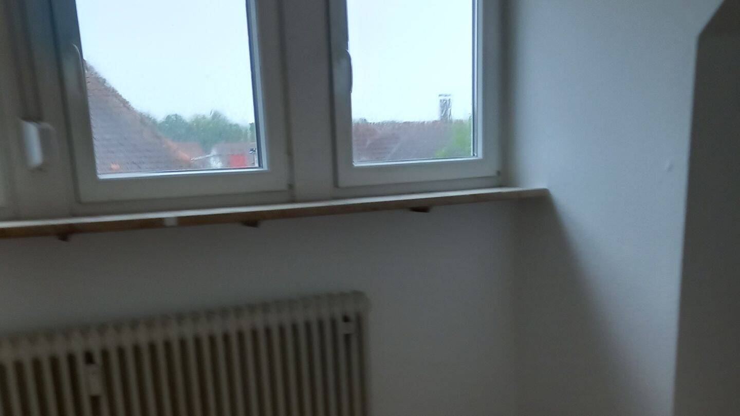 Helle, luftige Dachgeschoßwohnung – Nürnberg – Vorschaubild 2