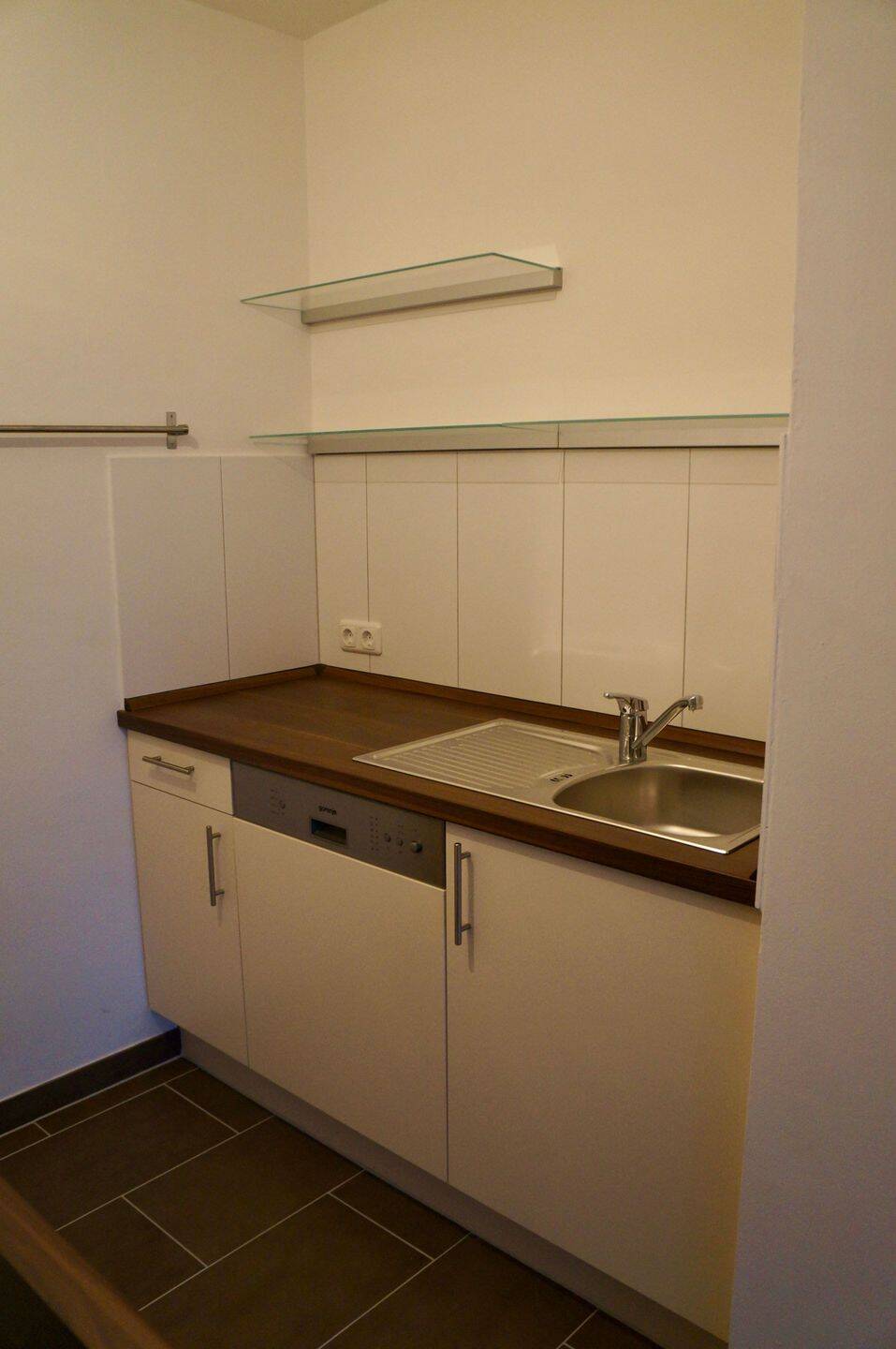 Direkt an der Isar: Toll geschnittene 2 Zimmer Wohnung – München – Vorschaubild 7