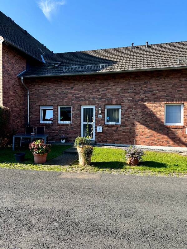 Reihenmittelhaus in 50859 Köln mit 88 m² kaufen