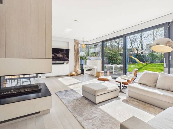 Einfamilienhaus in 50858 Köln mit 284 m² kaufen