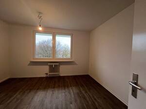 Umzug gefällig? 3-Zimmer-Wohnung in grüner Wohnlage – 34123 Kassel – Vorschaubild 3