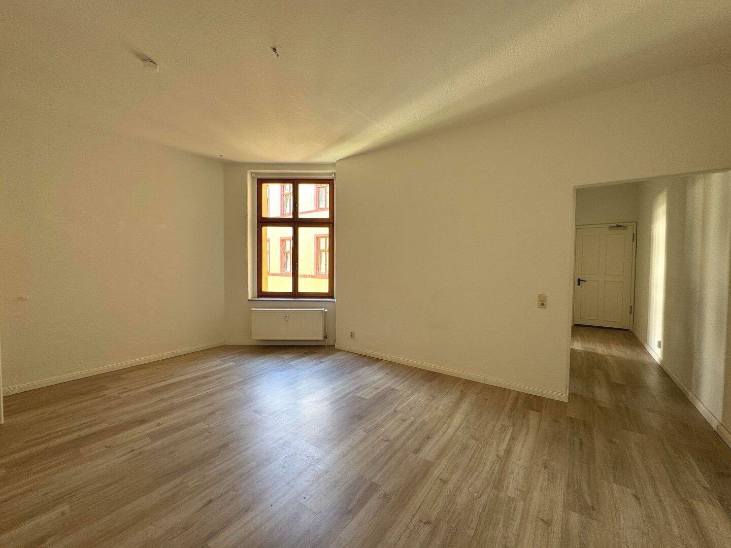 Helle 1-Zimmer-Wohnung in der Altstadt - Zentrale Lage am Hasselbachplatz – Magdeburg – Vorschaubild 7