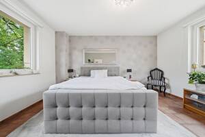 Großzügiges Einfamilienhaus in ruhiger Lichterfelder Lage mit Garten, Kamin, Garage und Vollkeller – 12209 Berlin – Vorschaubild 9