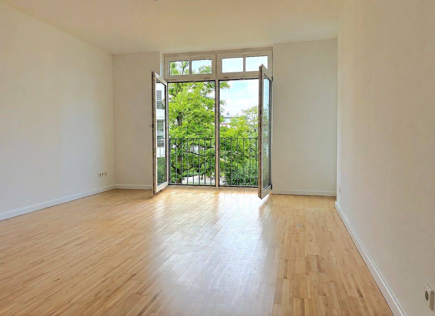 Wohnen an der Marzipanfabrik: 5-Zimmer-Wohnung mit bodentiefen Fenstern und zwei Balkonen – Hamburg – Vorschaubild 5