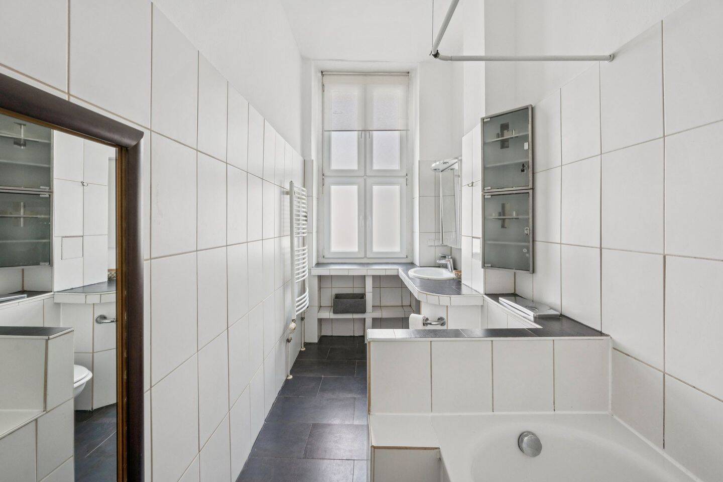Zauberhafte 3-Zimmer-Wohnung mit West-Balkon nahe Lietzensee – Berlin – Vorschaubild 6