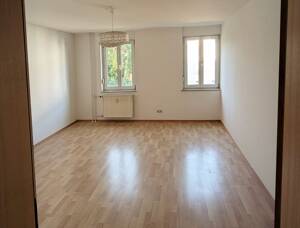 Große, gut geschnittene 4,5-Zi.-Wohnung in Fürth Poppenreuth/Ronhof: provisionsfrei von privat – 90765 Fürth – Vorschaubild 5