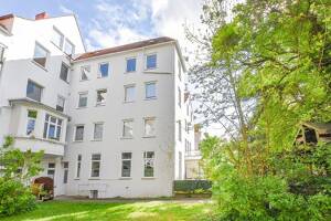 Attraktives Mehrfamilienhaus-Ensemble mit 17 vermieteten Wohnungen auf Lübecks Altstadtinsel! – 23552 Lübeck – Vorschaubild 3