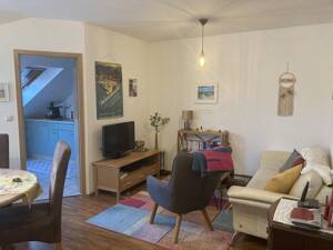 Ruhig gelegene 2,5-Zimmer-Wohnung nahe Uniklinikum (UKW) – 97080 Würzburg – Vorschaubild 3