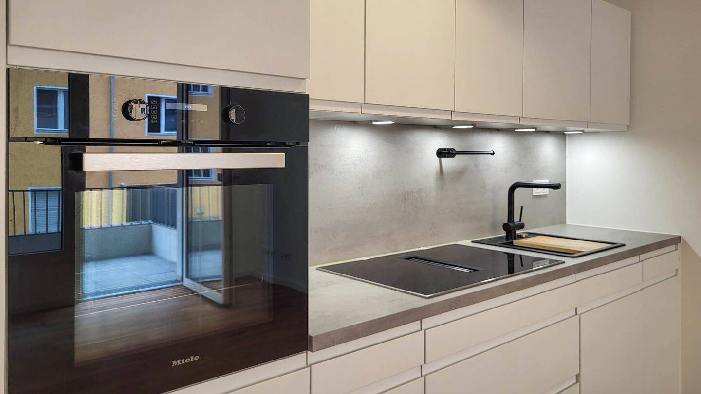 Moderne, barrierefreie 2-Zimmer-Wohnung mit hochwertiger Ausstattung und großem Balkon im Hinterhaus – Berlin – Vorschaubild 3