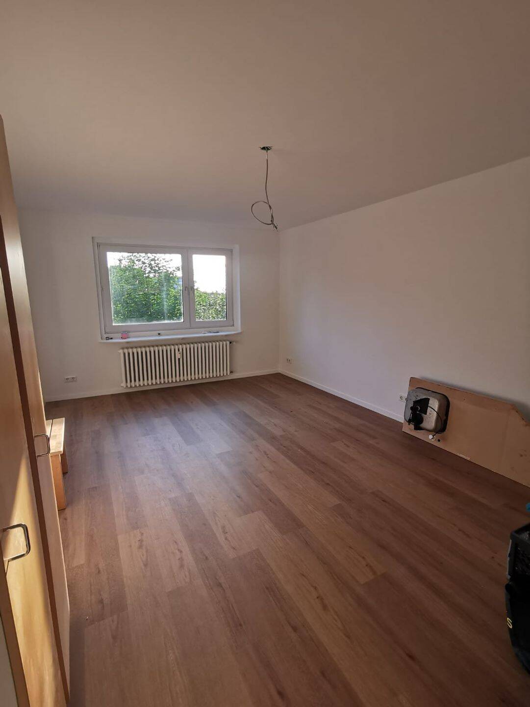 Uninahe 3-Zimmer Wohnung mit 2 Loggias und Tiefgaragenstellplatz – Wuppertal – Vorschaubild 2