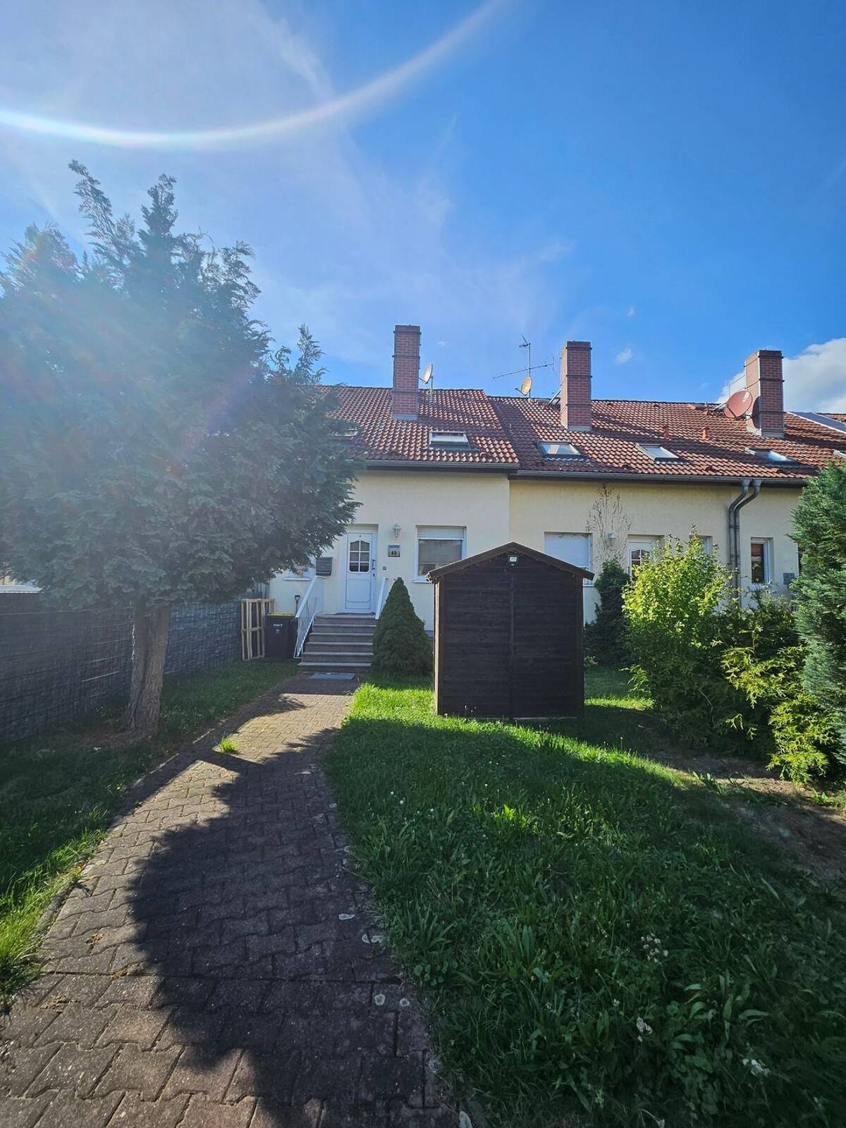 Familienfreundliches, Teilmöbliertes Haus in Köhra, Belgershain – 4683 Belgershain – Bild 1 von 4