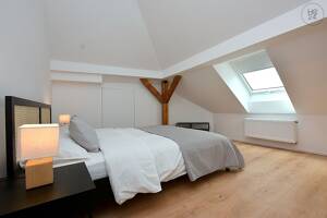 Toll und stilvoll möblierte Maisonette-Wohnung mit Balkon im beliebten Stuttgarter Westen – 70563 Stuttgart – Vorschaubild 2