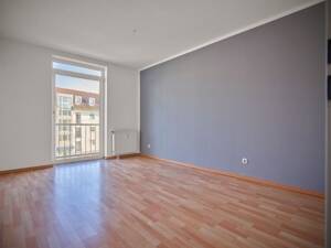 Provisionsfreie 3-Raumwohnung im 2.Obergeschoss mit Balkon und mit Einbauküche zu vermieten !!! – 4758 Oschatz – Vorschaubild 9