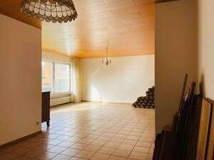 Solides und sonniges Zuhause: DHH, 7 Zimmer, großer Garten, 3 Garagen – 53225 Bonn – Vorschaubild 8