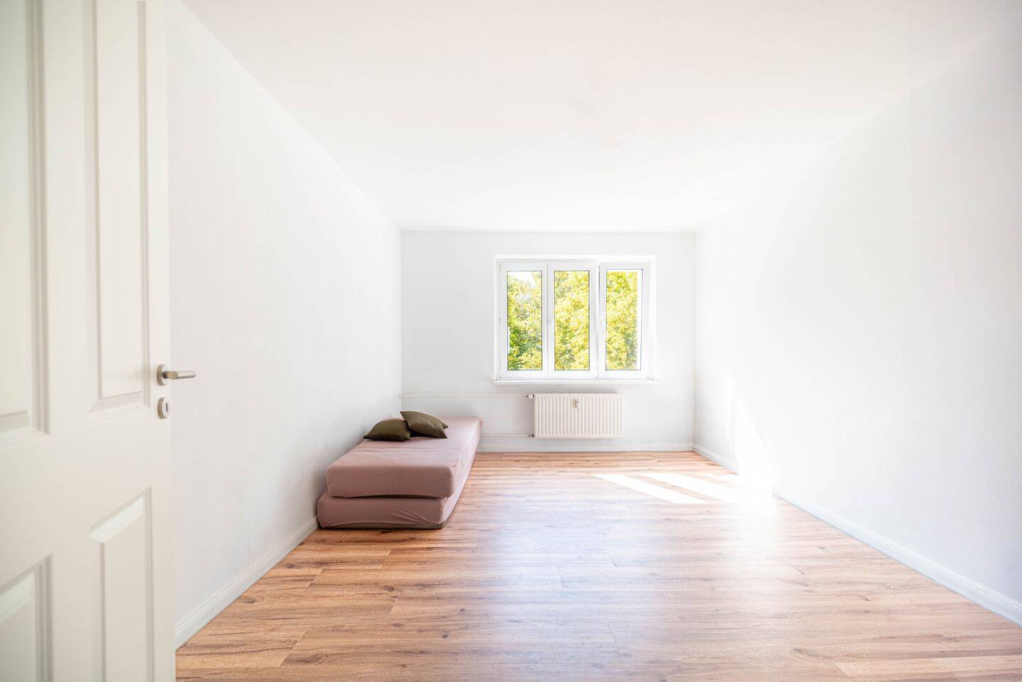 ?? Leben im schönen Rudolfkiez nahe der Spree - Sanierte 3 Zi-Whg mit Balkon, Tageslichtbad & EBK – Berlin – Vorschaubild 4
