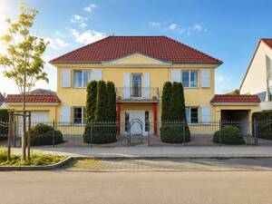 Architektenhaus mit Galerie | 2 Garagen | Ausbaureserve in Bestlage
