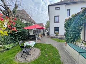 Moosach: Großzügige DHH mit 3 Wohneinheiten auf ca. 210 m² zzgl. weiterer Fläche in Rückgebäude! – 80993 München – Vorschaubild 3