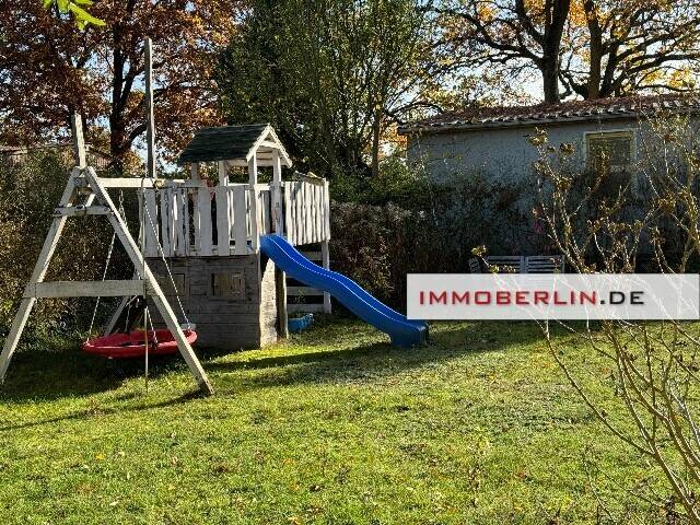 IMMOBERLIN.DE - Hübscher Gartenbungalow auf Eigenland in Tiergartensiedlung Oranienburg – Oranienburg – Vorschaubild 4