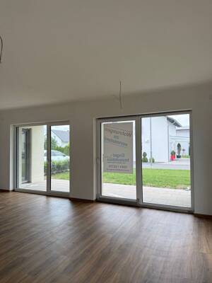 2 Zimmer Mietwohnung mit Terrasse und Gartenanteil – 92699 Irchenrieth – Vorschaubild 4