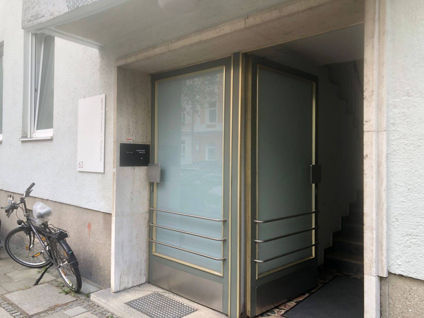 Zentral u. Stilvoll, 2 Zi. ETW in Top-Lage München-Neuhausen! – München – Vorschaubild 2
