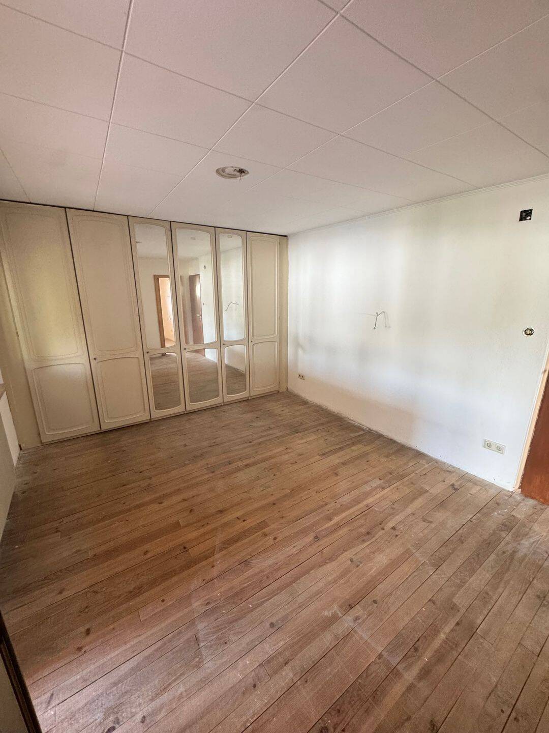 Großzügige 3-Zimmer-Wohnung mit ca. 100 m² in Homburg – zentrale Lage – Homburg – Vorschaubild 4