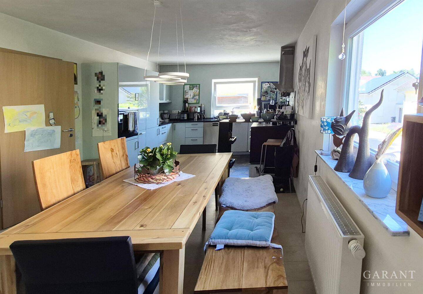 Perfekt angebunden im Grünen: Kurze Wege zum Alltag + viel Wohnfläche für Familie & Homeoffice! – Ilsfeld – Vorschaubild 4