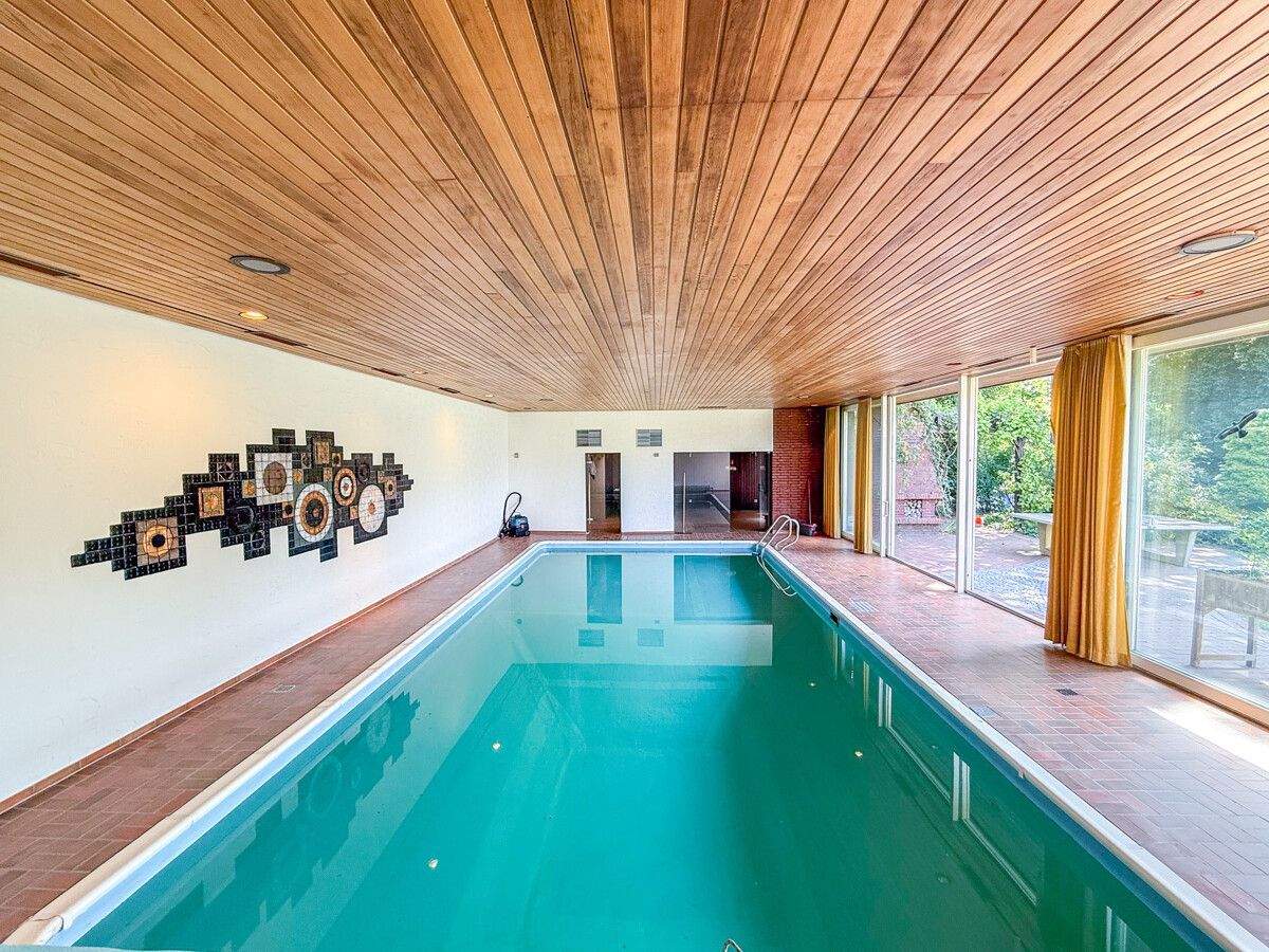 Bremerhaven - Lehe // Großzügiges Wohnhaus mit Indoor-Pool und Einliegerwohnung – Bremerhaven – Vorschaubild 9