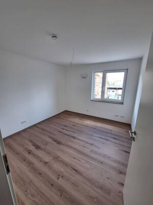 *NEUBAU* Exklusive 5-Zimmer-Wohnungen mit Balkon und Aufzug im 1. bis 5. Obergeschoss in 90763 Fürth – 90763 Fürth – Vorschaubild 7