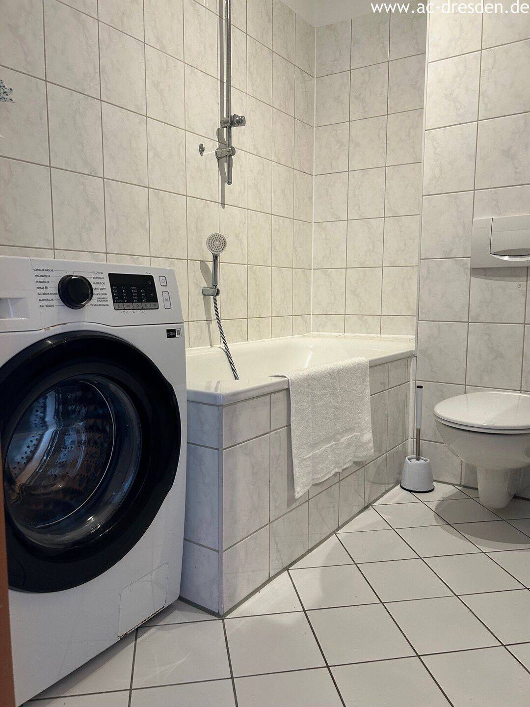 Saniertes Altbau-Juwel: möblierte 2-Raum-Wohnung in Bestlage – Chemnitz – Vorschaubild 6