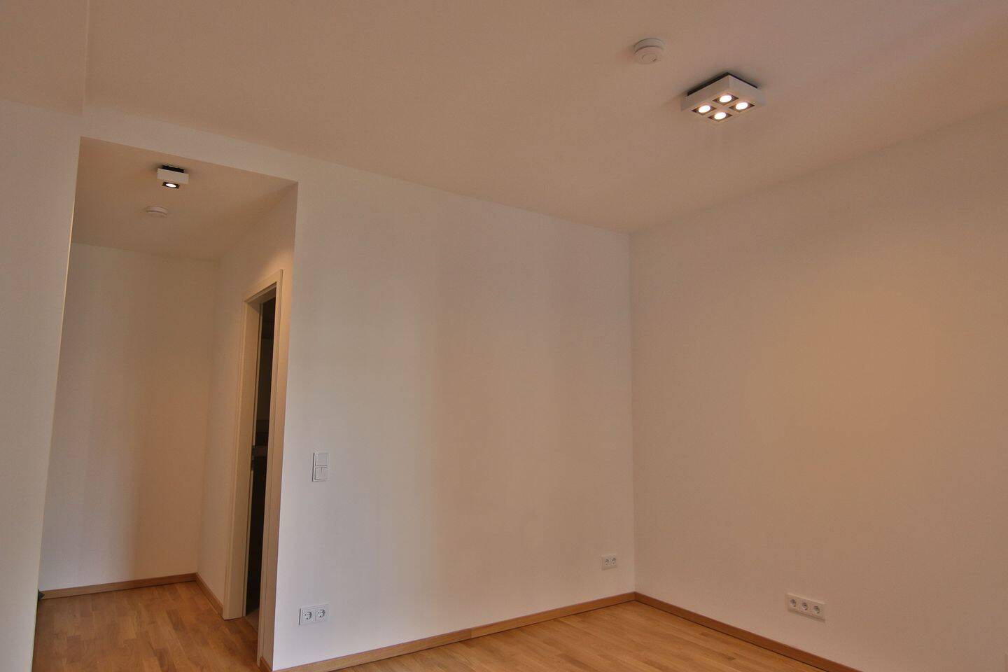 Beste Lage! 2 Zimmer, gehobenes Wohnen in Berlin Mitte – Berlin – Vorschaubild 9