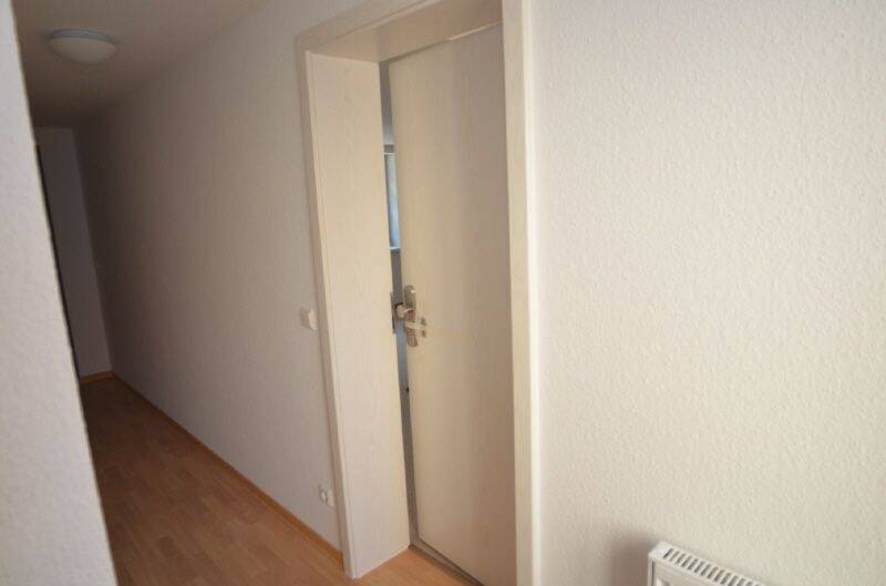 2-Raum-Wohnung im Zentrum von Golßen – Golßen – Vorschaubild 2