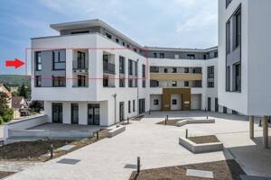 Hier werden Sie glücklich! Außergewöhnliche helle und große 4-Zi-Whg. mit Balkon – 71111 Waldenbuch – Vorschaubild 1