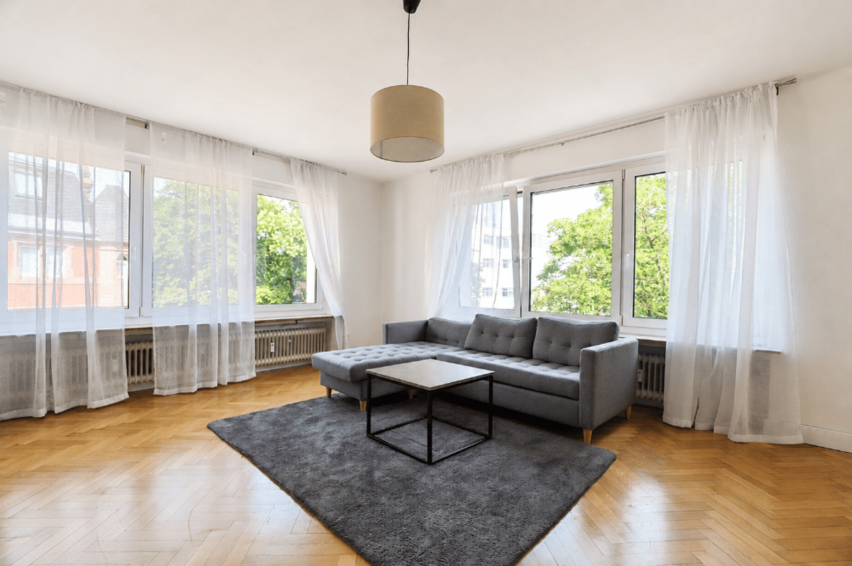 *Trier* lichtdurchflutete 3 ZKB Eigentumswohnung mit Balkon in bester Innenstadtlage! – 54290 Trier – Bild 1 von 9