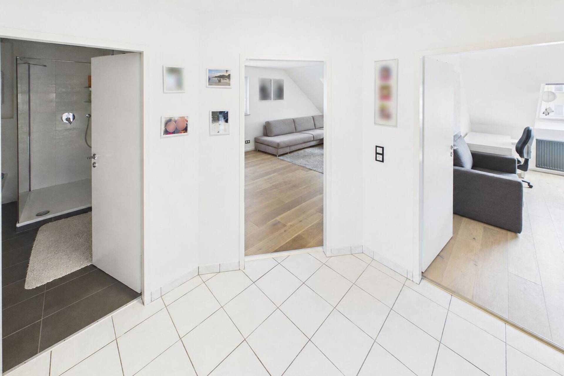 Dachgeschosswohnung in 51145 Köln mit 65 m² kaufen