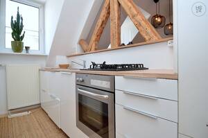 Sehr schöne möblierte 4-Zimmer Dachwohnung mit Internet und Dachterrasse in Wiesbaden – 65197 Wiesbaden – Vorschaubild 2