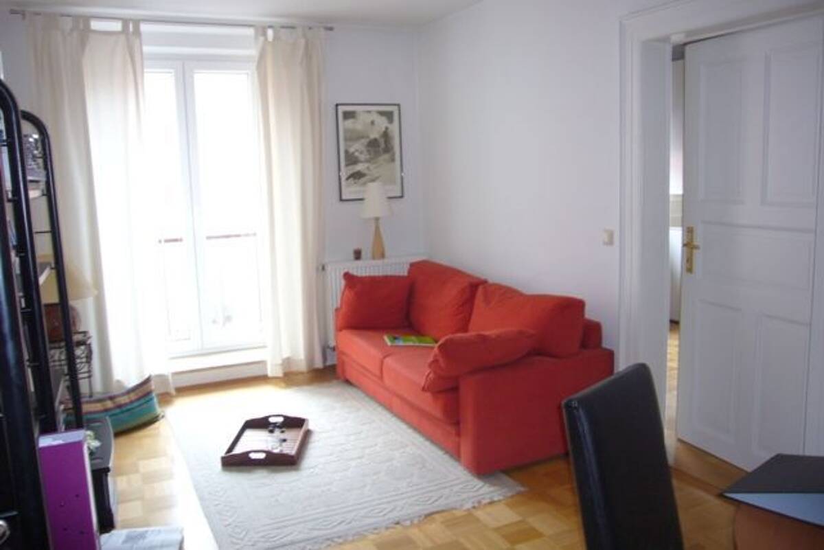 Gepflegt 2-Zimmer-Wohnung mit Balkon in München-Ludwigsvorstadt – 80336 München – Bild 1 von 5