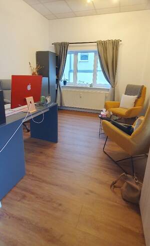 73m²-bezugsfertige Büro,- oder Praxisräume mit guter Erreichbarkeit und eigenen STP – 58119 Hagen – Vorschaubild 9