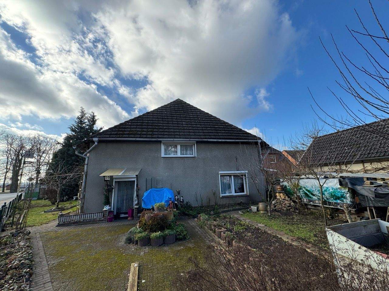 Viel Platz für Ihre Wohnträume – Zweifamilienhaus mit großem Garten in Prislich – Prislich – Vorschaubild 2